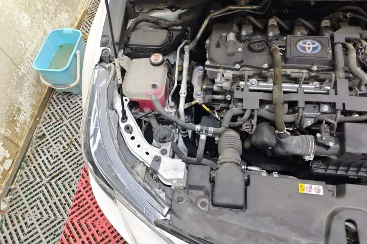 Used Toyota Levin 2022 Dual-Motor 1.8H E-CVT Leading Edition Engine Bay Right