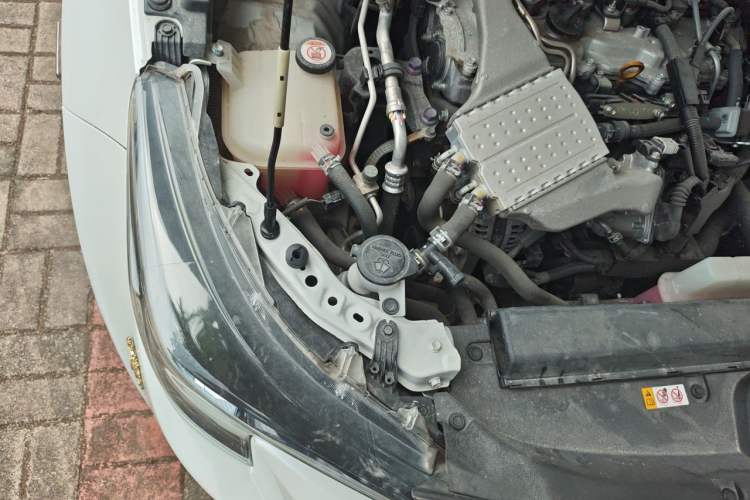 Used Toyota Levin 2022 185T CVT Tech Edition Engine Bay Right
