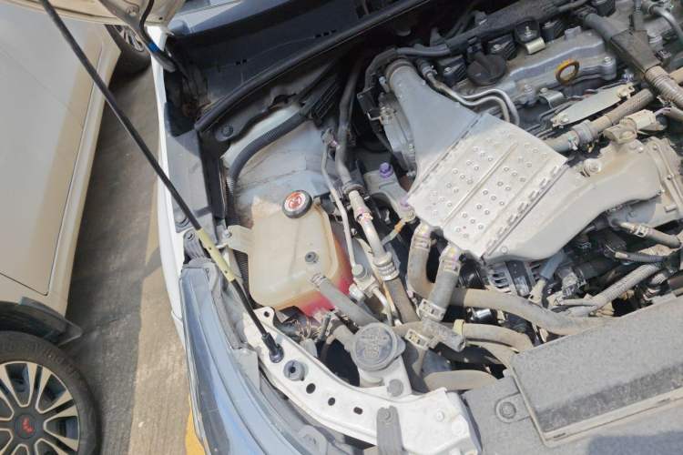 Used Toyota Levin 2022 185T CVT Sport Edition Engine Bay Right