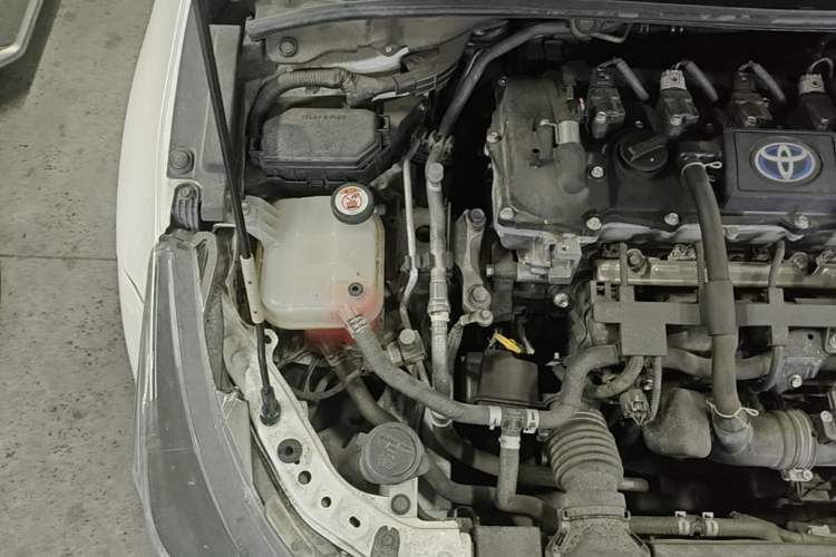 Used Toyota Levin 2022 Dual-Motor 1.8H E-CVT Progressive Edition Engine Bay Right