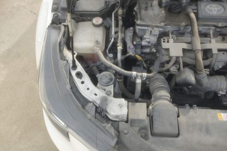 Used Toyota Levin 2022 Dual-Engine 1.8H E-CVT Luxury Edition Engine Bay Right