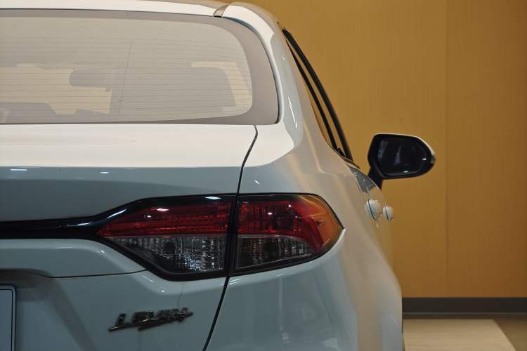 Used Toyota Levin 2022 Facelift TNGA 1.5L CVT Progressive Edition Exterior 12