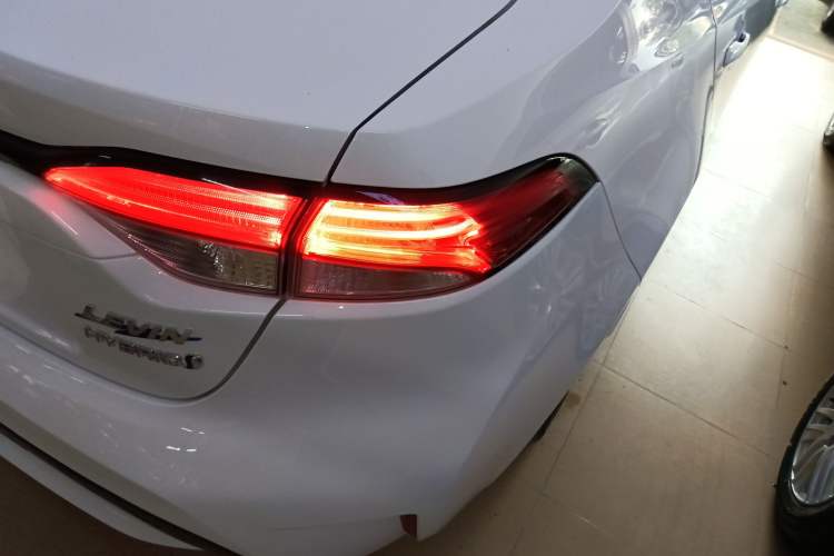 Used Toyota Levin 2022 Dual-Engine 1.8H E-CVT Luxury Edition Exterior 3