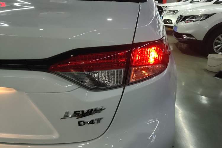Used Toyota Levin 2022 185T CVT Luxury Edition Exterior 3