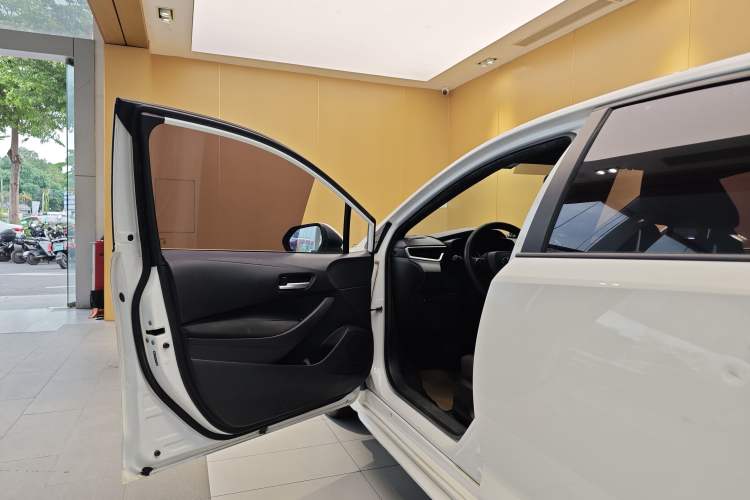 Used Toyota Levin 2022 Facelift TNGA 1.5L CVT Progressive Edition Exterior 4
