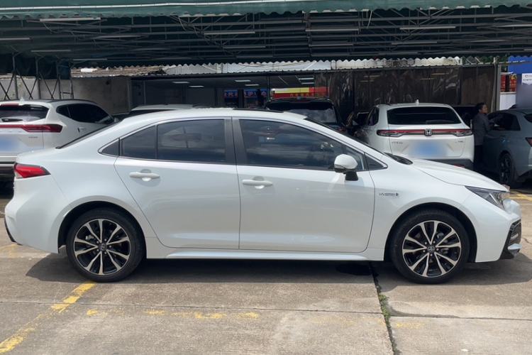 Used Toyota Levin 2022 Dual-Motor 1.8H E-CVT Sport Edition Exterior 4