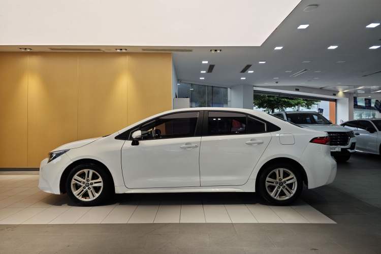 Used Toyota Levin 2022 Facelift TNGA 1.5L CVT Progressive Edition Exterior 5