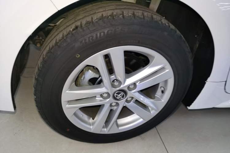 Used Toyota Levin 2022 Facelift TNGA 1.5L CVT Progressive Edition Exterior 5