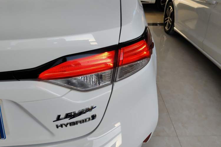 Used Toyota Levin 2022 Dual-Engine 1.8H E-CVT Luxury Edition Exterior 6