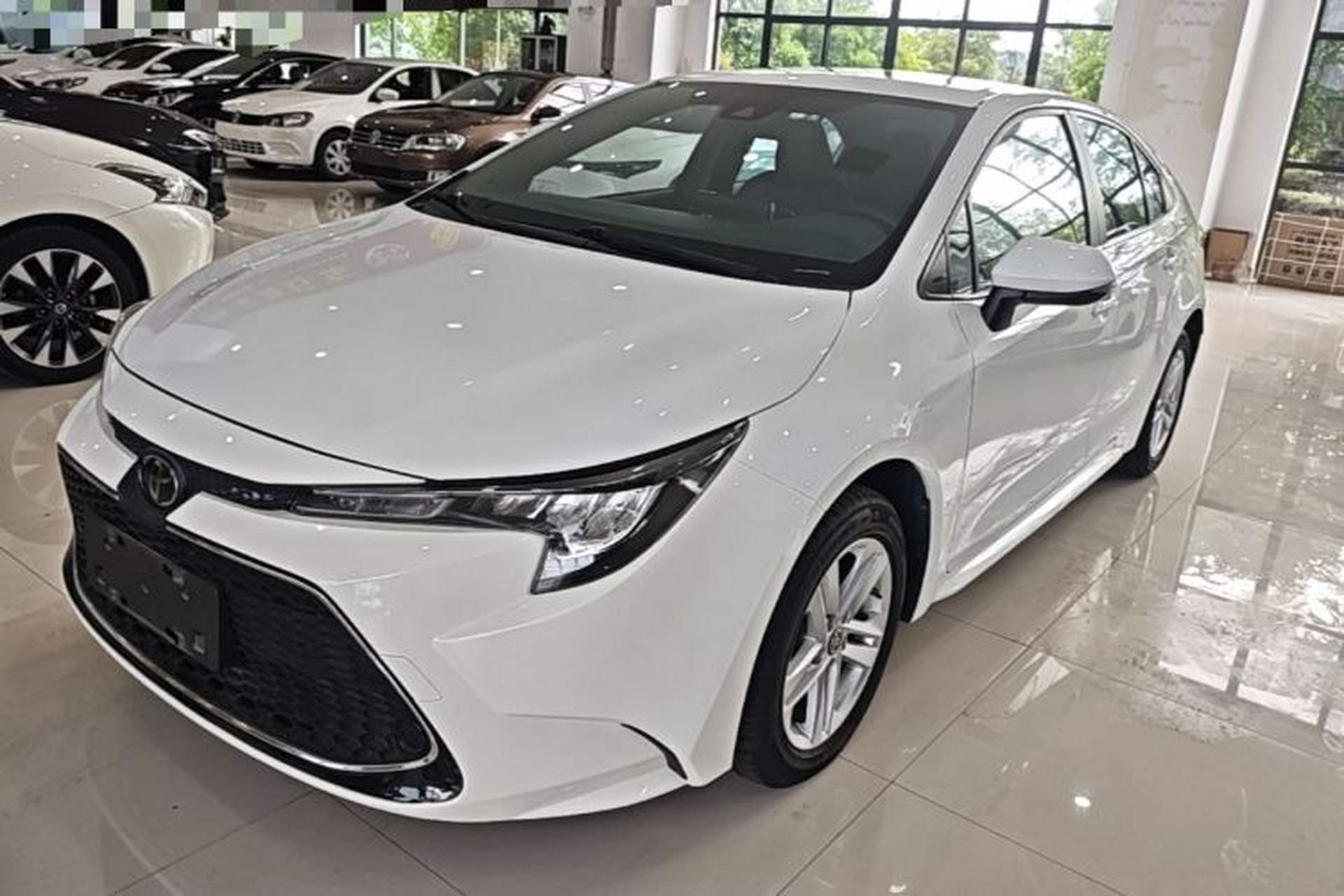 Used Toyota Levin 2022 185T CVT Luxury Edition Front Left 45 Deg