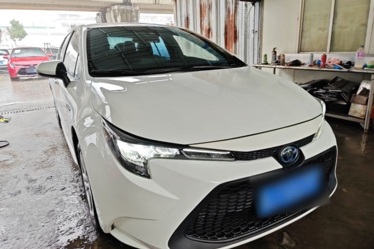 Used Toyota Levin 2022 Dual-Motor 1.8H E-CVT Leading Edition Front Right 45 Deg