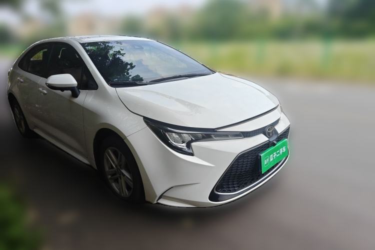 Used Toyota Levin 2022 185T CVT Luxury Edition Front Right 45 Deg