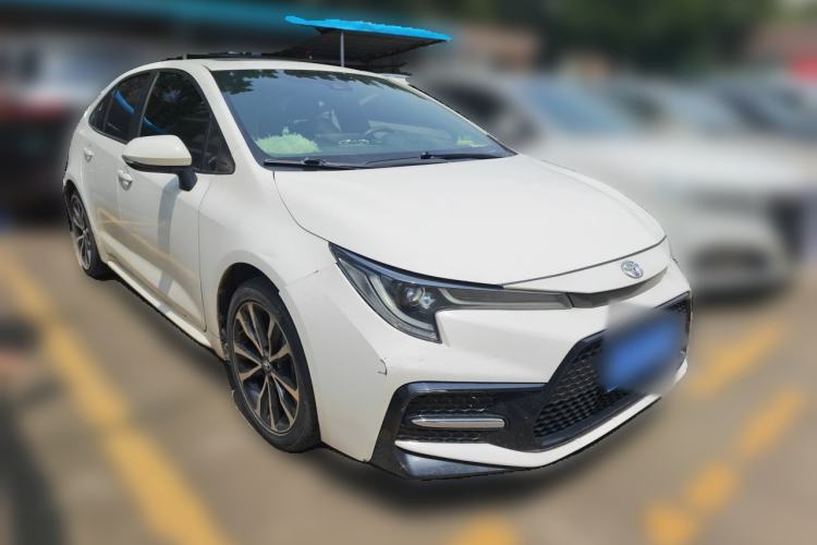 Used Toyota Levin 2022 185T CVT Sport Edition Front Right 45 Deg