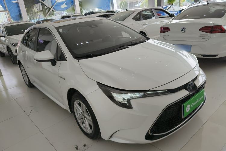 Used Toyota Levin 2022 Dual-Engine 1.8H E-CVT Luxury Edition Front Right 45 Deg