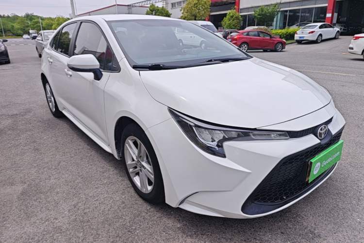 Used Toyota Levin 2022 Facelift TNGA 1.5L CVT Progressive Edition Front Right 45 Deg