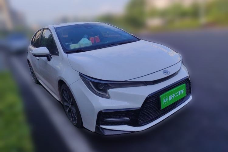 Used Toyota Levin 2022 185T CVT Sport Edition Front Right 45 Deg