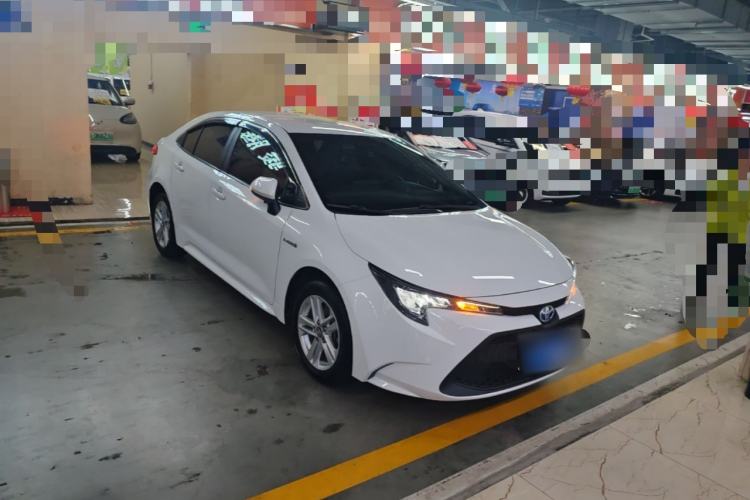 Used Toyota Levin 2022 Dual-Motor 1.8H E-CVT Progressive Edition Front Right 45 Deg