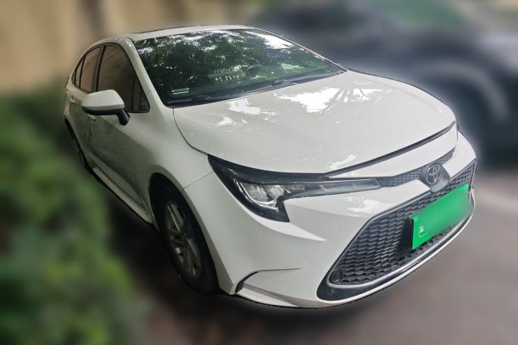 Used Toyota Levin 2022 185T CVT Luxury Edition Front Right 45 Deg