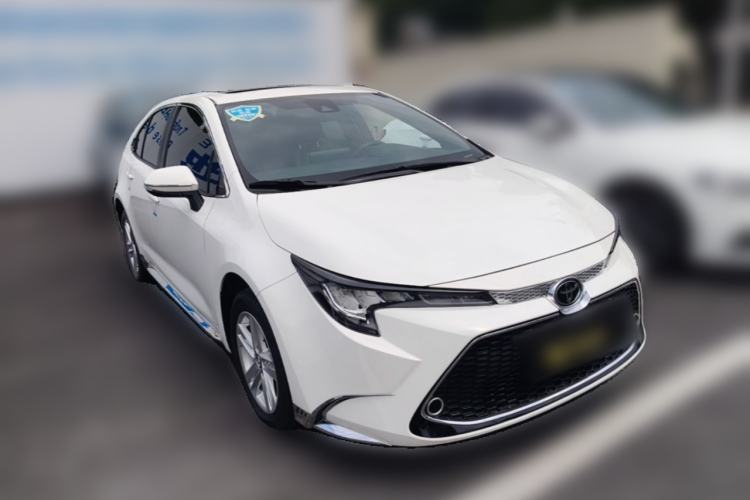 Used Toyota Levin 2022 185T CVT Luxury Edition Front Right 45 Deg