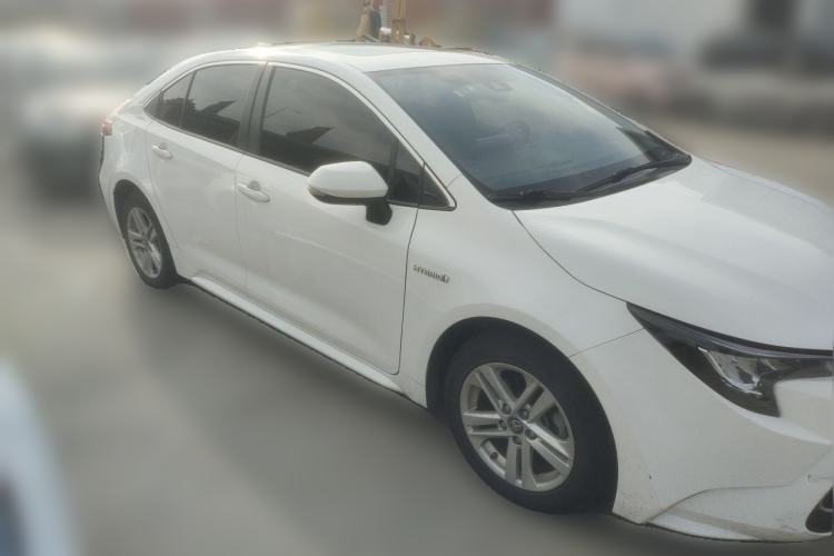 Used Toyota Levin 2022 Dual-Engine 1.8H E-CVT Luxury Edition Front Right 45 Deg