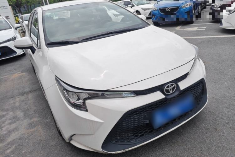 Used Toyota Levin 2022 Facelift TNGA 1.5L CVT Progressive Edition Front Right 45 Deg