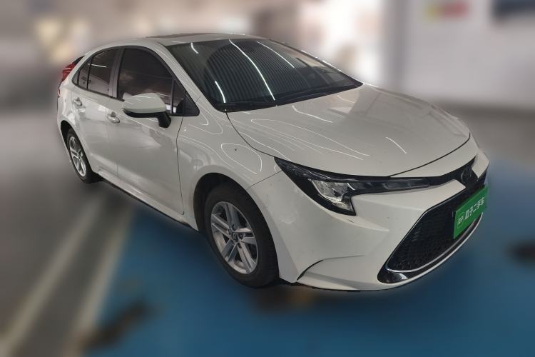 Used Toyota Levin 2022 185T CVT Luxury Edition Front Right 45 Deg