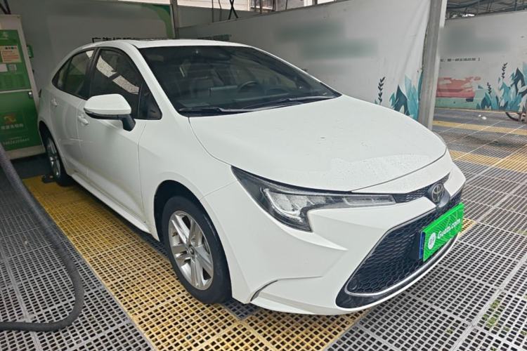 Used Toyota Levin 2022 185T CVT Luxury Edition Front Right 45 Deg
