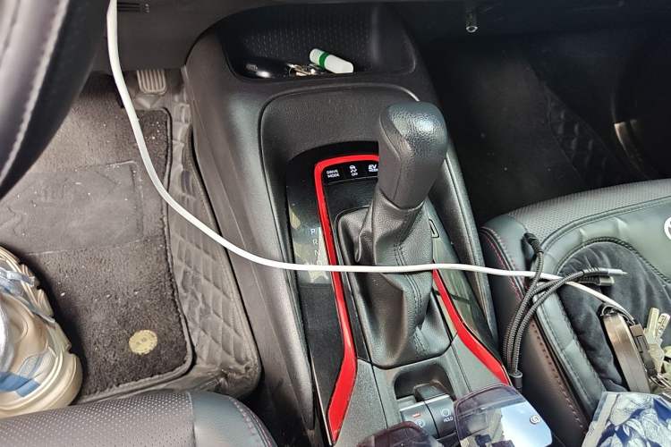 Used Toyota Levin 2022 Dual-Motor 1.8H E-CVT Sport Edition Gear Lever