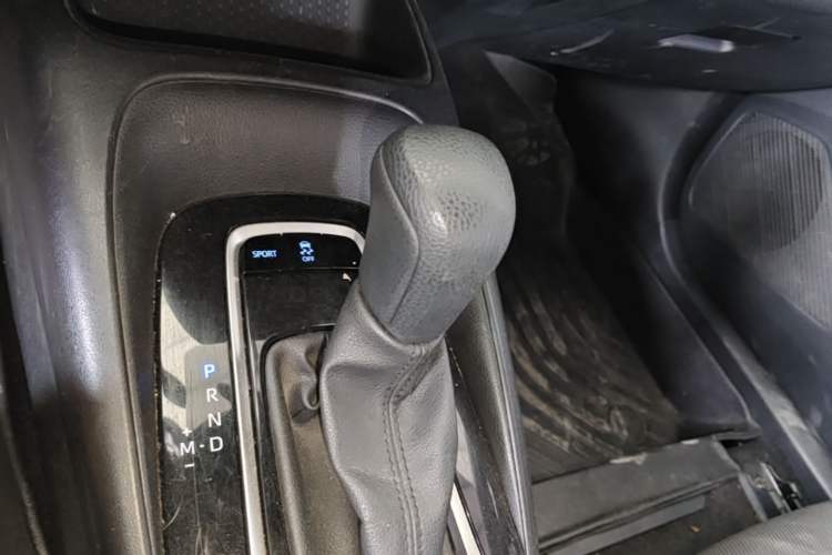 Used Toyota Levin 2022 Facelift TNGA 1.5L CVT Progressive Edition Gear Lever