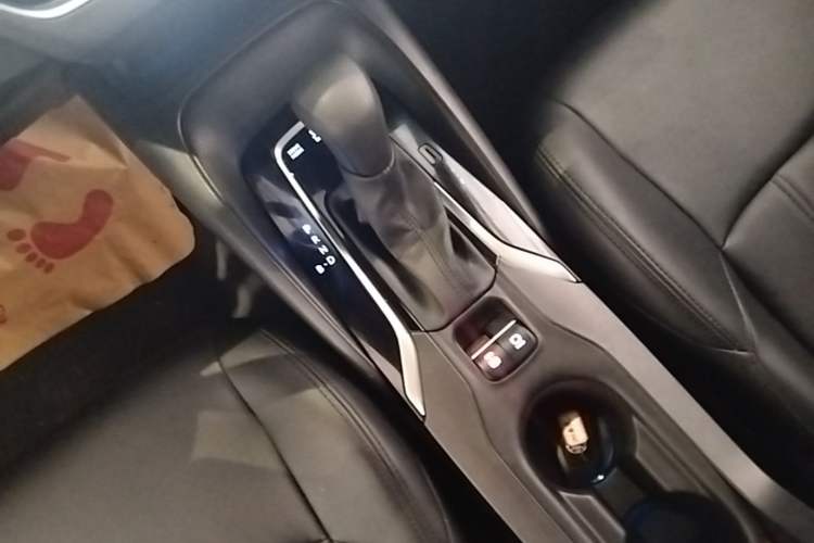 Used Toyota Levin 2022 Dual-Motor 1.8H E-CVT Leading Edition Gear Lever