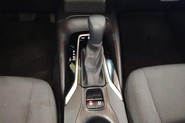 Used Toyota Levin 2022 185T CVT Luxury Edition Gear Lever