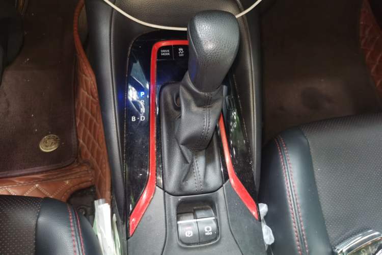 Used Toyota Levin 2022 Dual-Motor 1.8H E-CVT Sport Edition Gear Lever