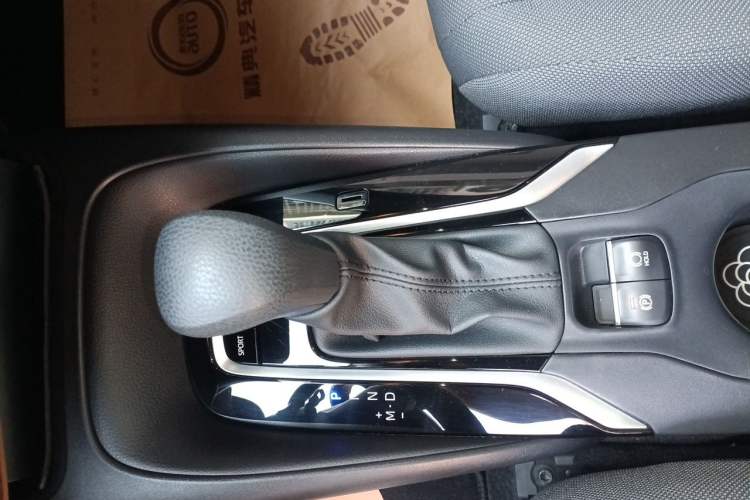 Used Toyota Levin 2022 Facelift TNGA 1.5L CVT Progressive Edition Gear Lever