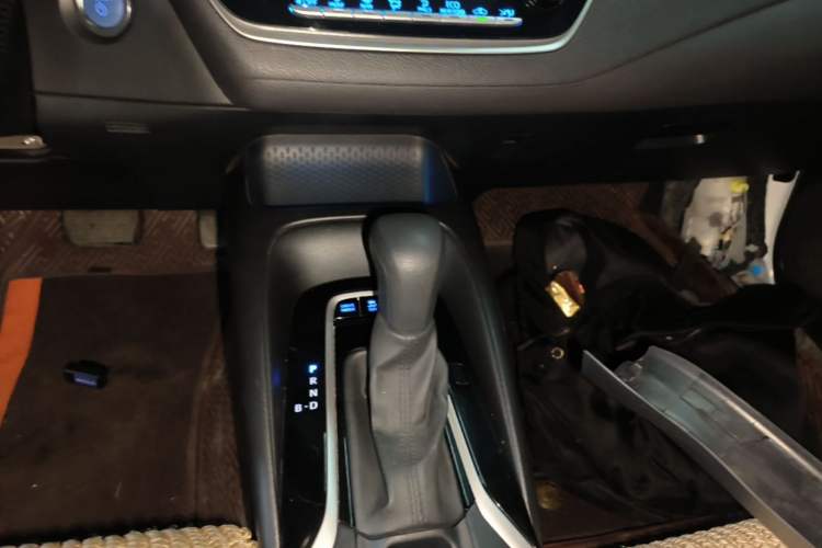 Used Toyota Levin 2022 Dual-Engine 1.8H E-CVT Luxury Edition Gear Lever