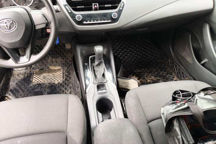Used Toyota Levin 2022 Facelift TNGA 1.5L CVT Progressive Edition Gear Lever