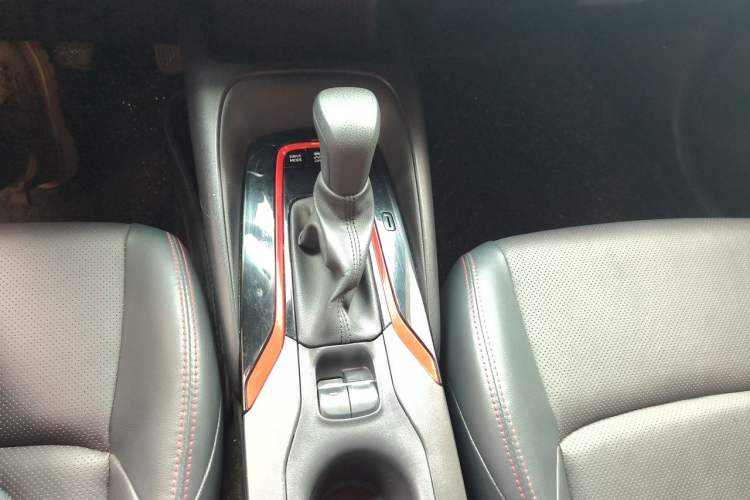 Used Toyota Levin 2022 Dual-Motor 1.8H E-CVT Sport Edition Gear Lever