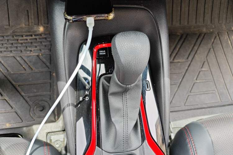 Used Toyota Levin 2022 Dual-Motor 1.8H E-CVT Sport Edition Gear Lever