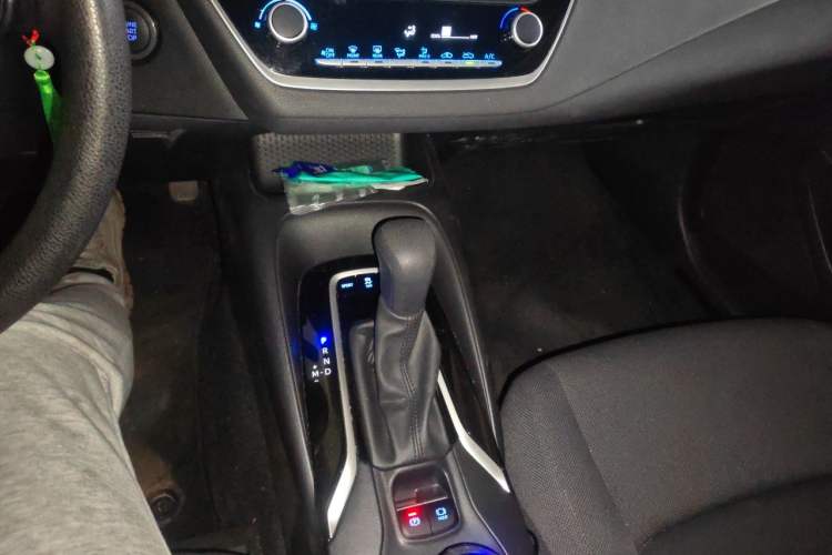 Used Toyota Levin 2022 185T CVT Luxury Edition Gear Lever