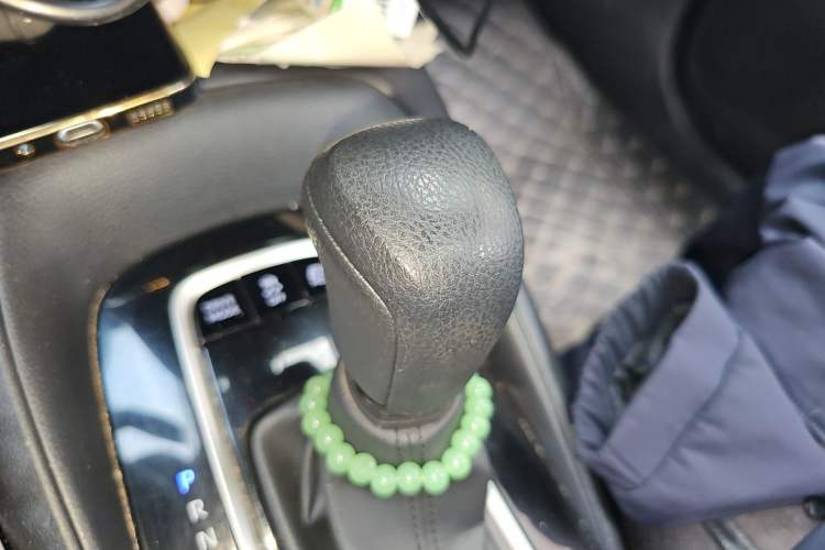 Used Toyota Levin 2022 Dual-Engine 1.8H E-CVT Luxury Edition Gear Lever