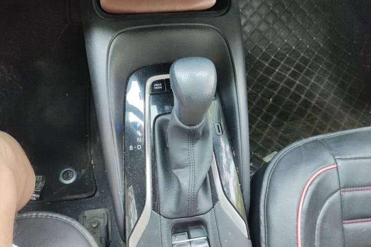 Used Toyota Levin 2022 Dual-Motor 1.8H E-CVT Leading Edition Gear Lever