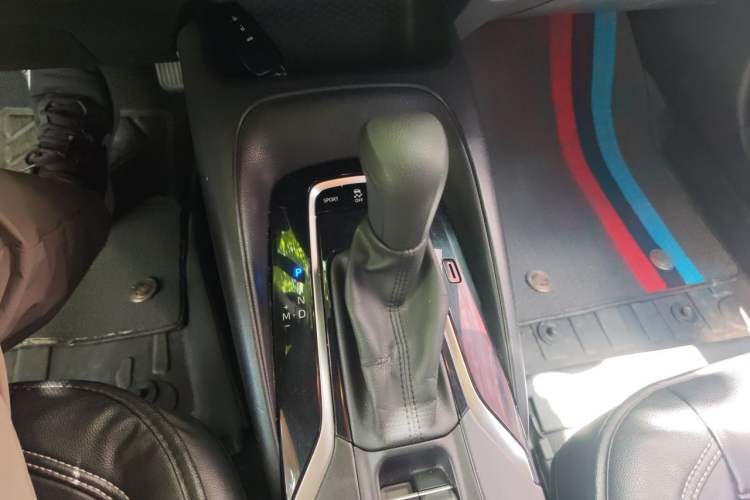 Used Toyota Levin 2022 185T CVT Luxury Edition Gear Lever