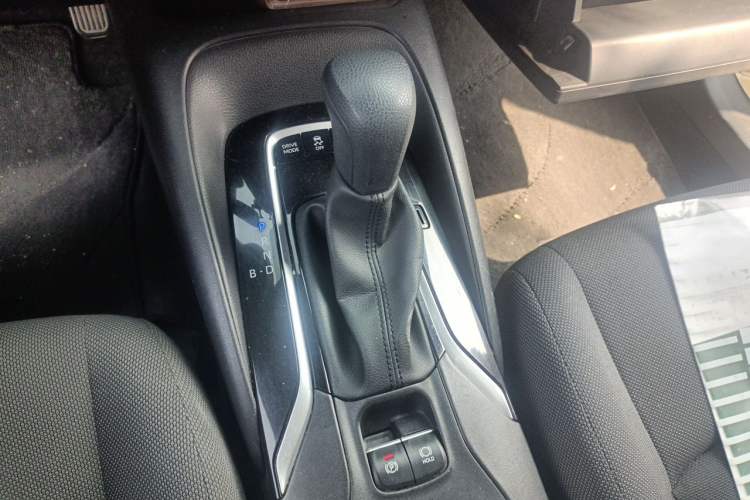 Used Toyota Levin 2022 Dual-Motor 1.8H E-CVT Leading Edition Gear Lever