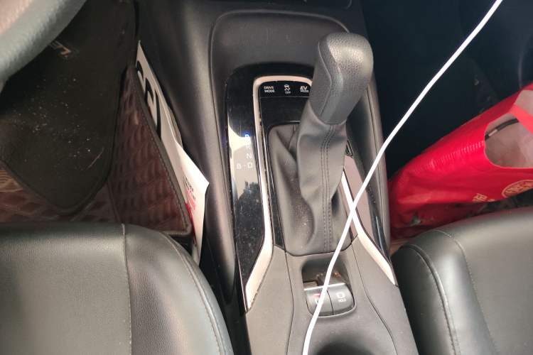 Used Toyota Levin 2022 Dual-Motor 1.8H E-CVT Leading Edition Gear Lever