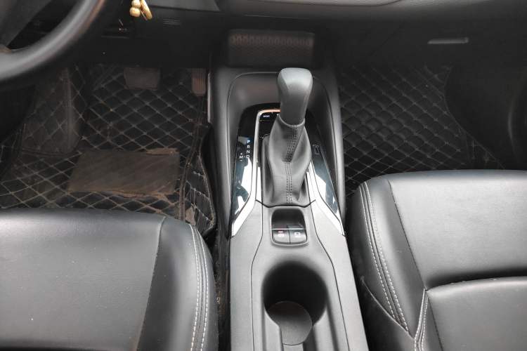 Used Toyota Levin 2022 Facelift TNGA 1.5L CVT Progressive Edition Gear Lever
