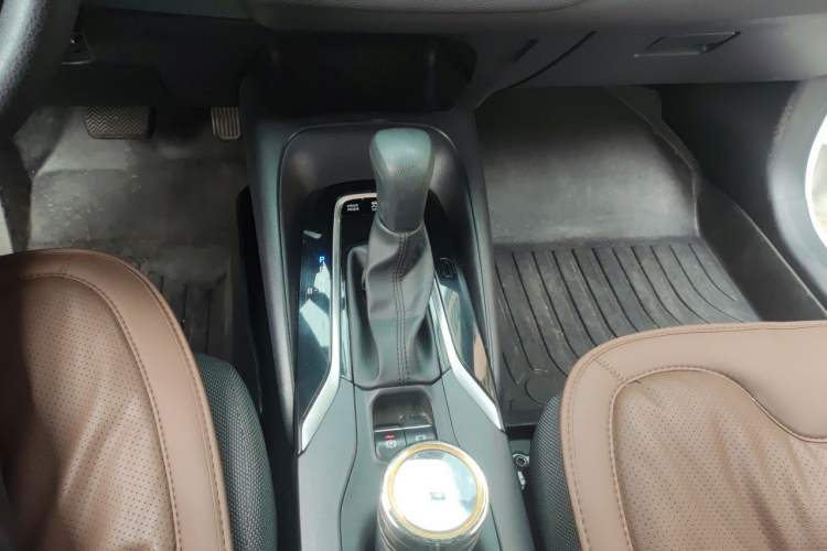 Used Toyota Levin 2022 Dual-Motor 1.8H E-CVT Leading Edition Gear Lever