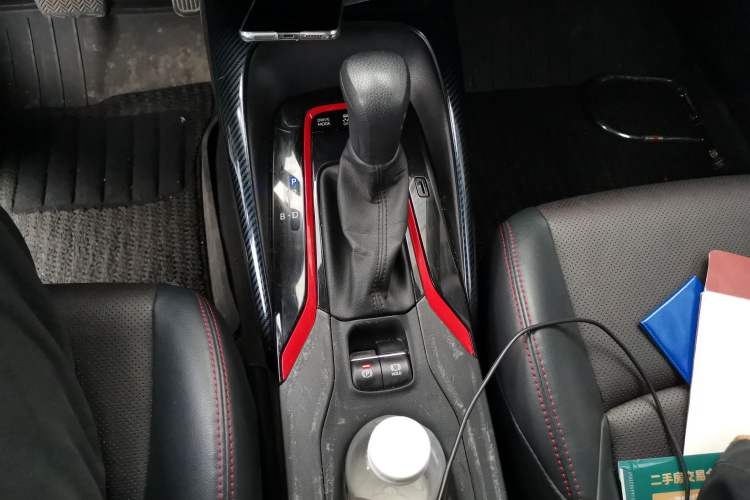 Used Toyota Levin 2022 Dual-Motor 1.8H E-CVT Sport Edition Gear Lever