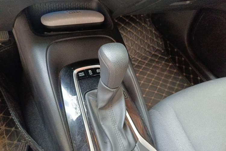 Used Toyota Levin 2022 Dual-Engine 1.8H E-CVT Luxury Edition Gear Lever