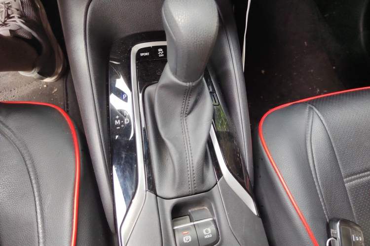 Used Toyota Levin 2022 185T CVT Luxury Edition Gear Lever