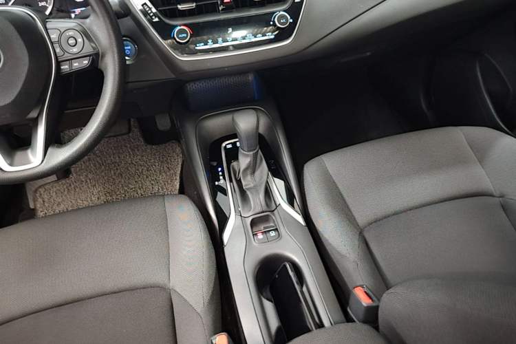 Used Toyota Levin 2022 Dual-Engine 1.8H E-CVT Luxury Edition Gear Lever