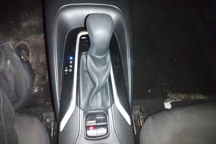 Used Toyota Levin 2022 TNGA 1.5L CVT Progressive Edition Gear Lever